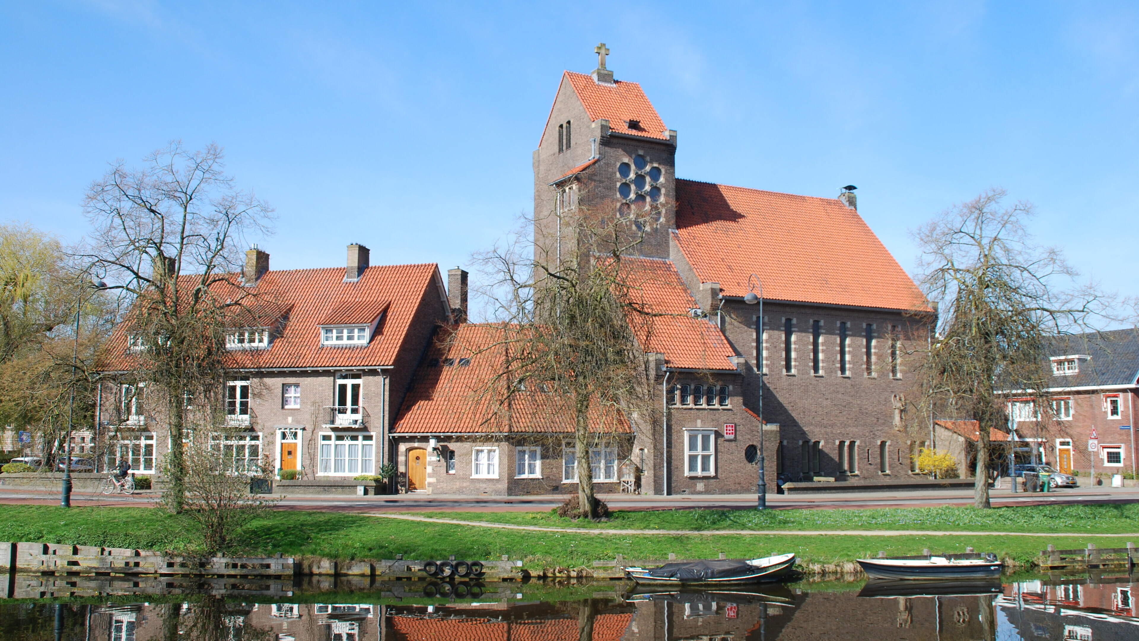 Haarlem church to ring bells for children denied asylum