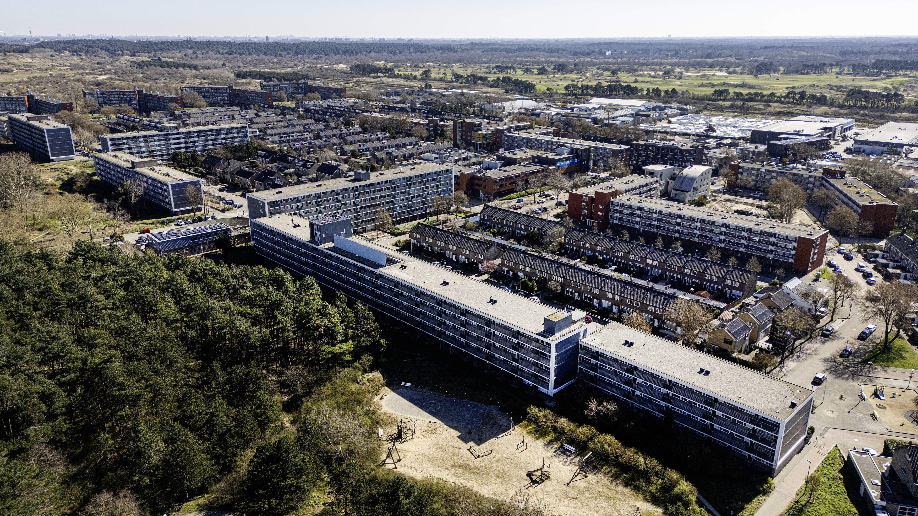 Demolition most likely scenario for part of troubled Zandvoort-Noord flats: ‘But only in five years’